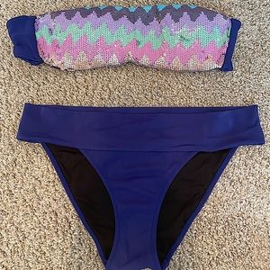 Victoria’s Secret bandeau top and matching bikini bottom